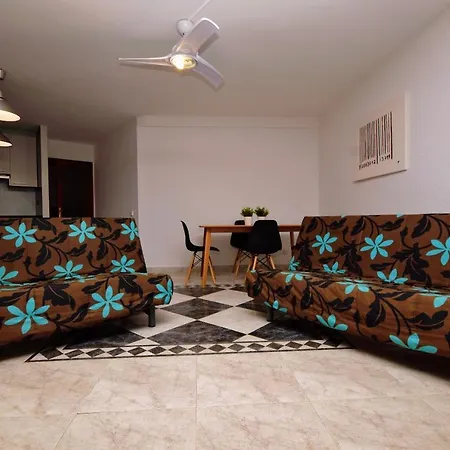 Bahia Apartment La Pineda